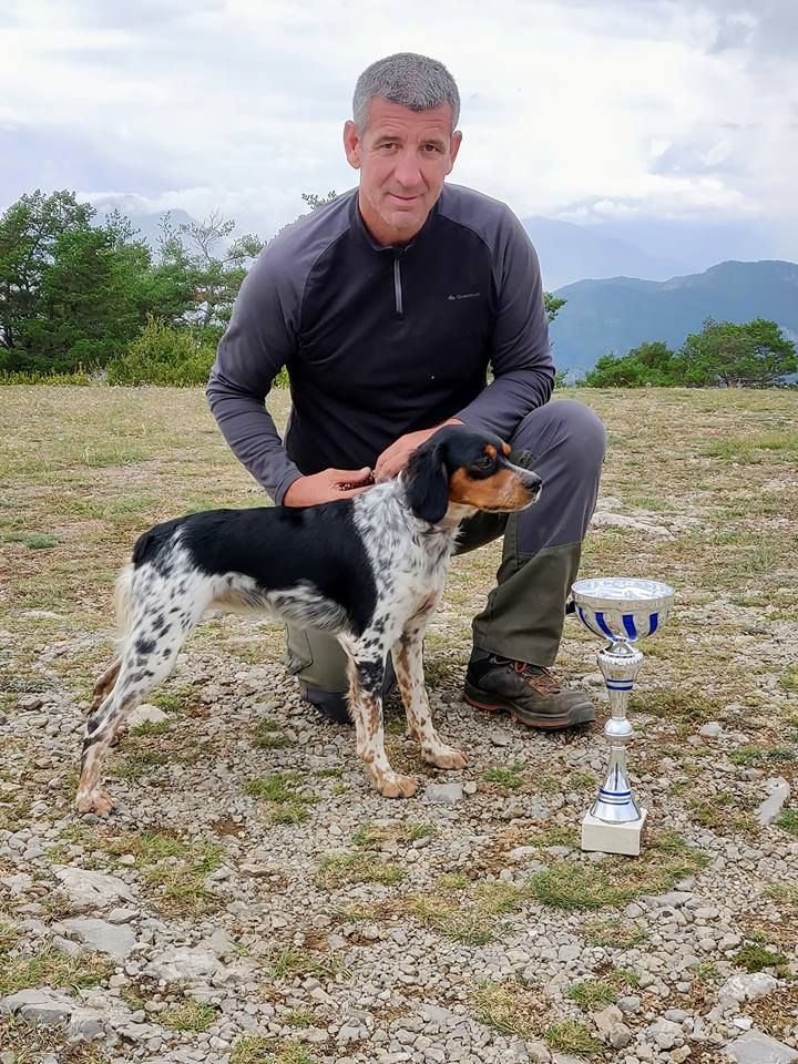 Du Vallon D'Iron - Njie de la Plaine Marat : 1er prix sur 31 chiens inscrits